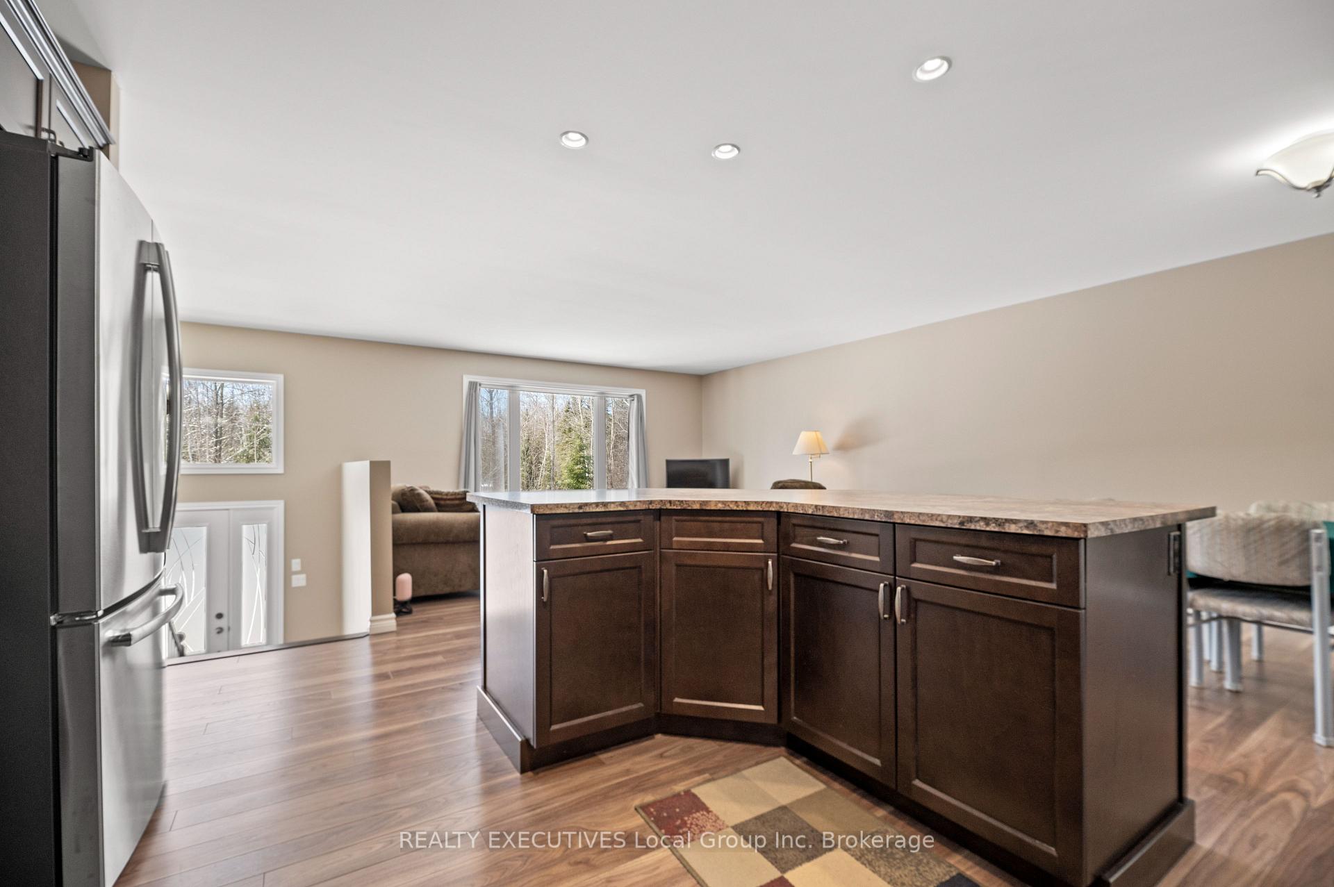 Photo 13 of 50 Park Drive, East Ferris, Corbeil — HOMEH