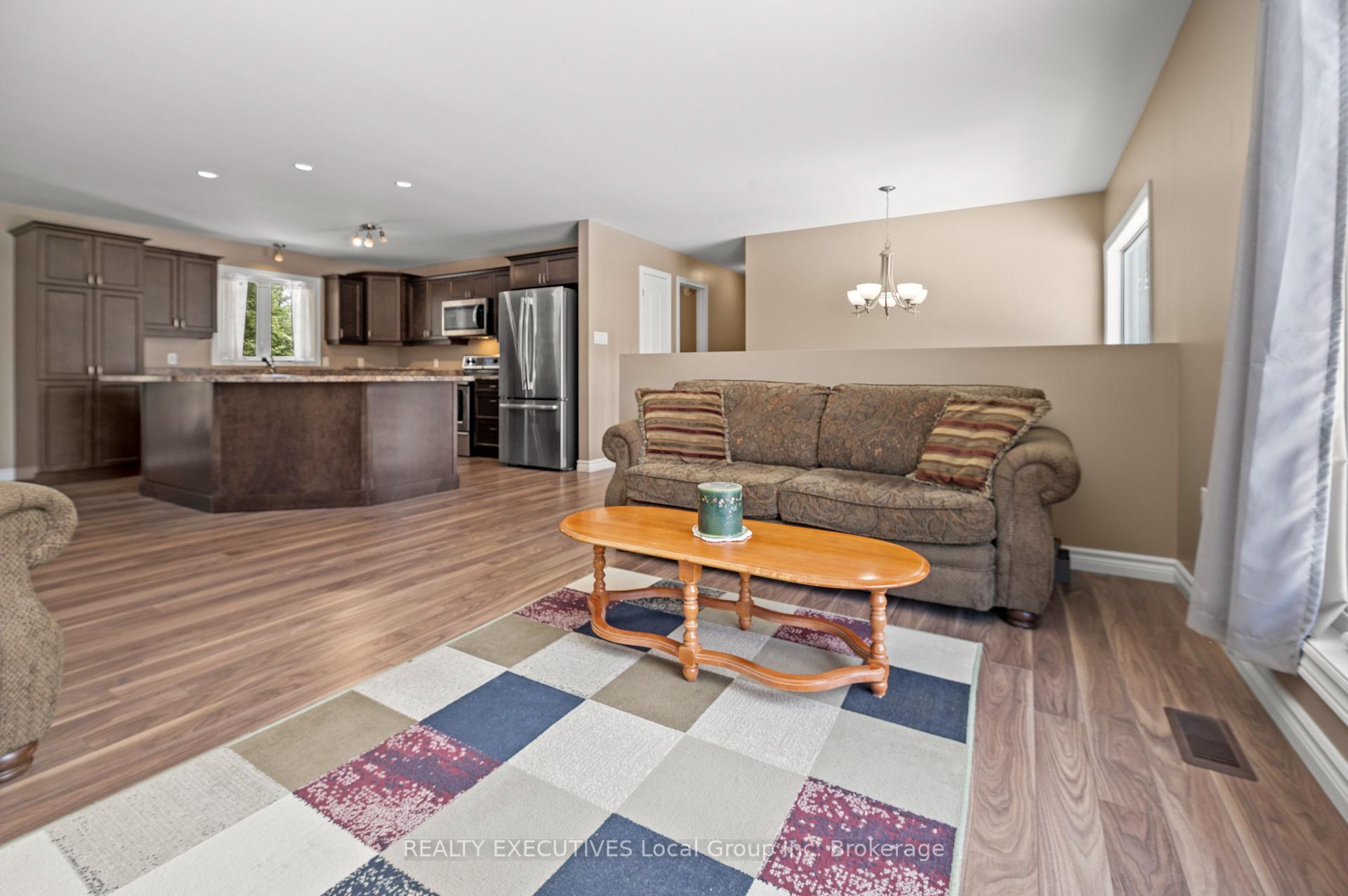 Photo 21 of 50 Park Drive, East Ferris, Corbeil — HOMEH