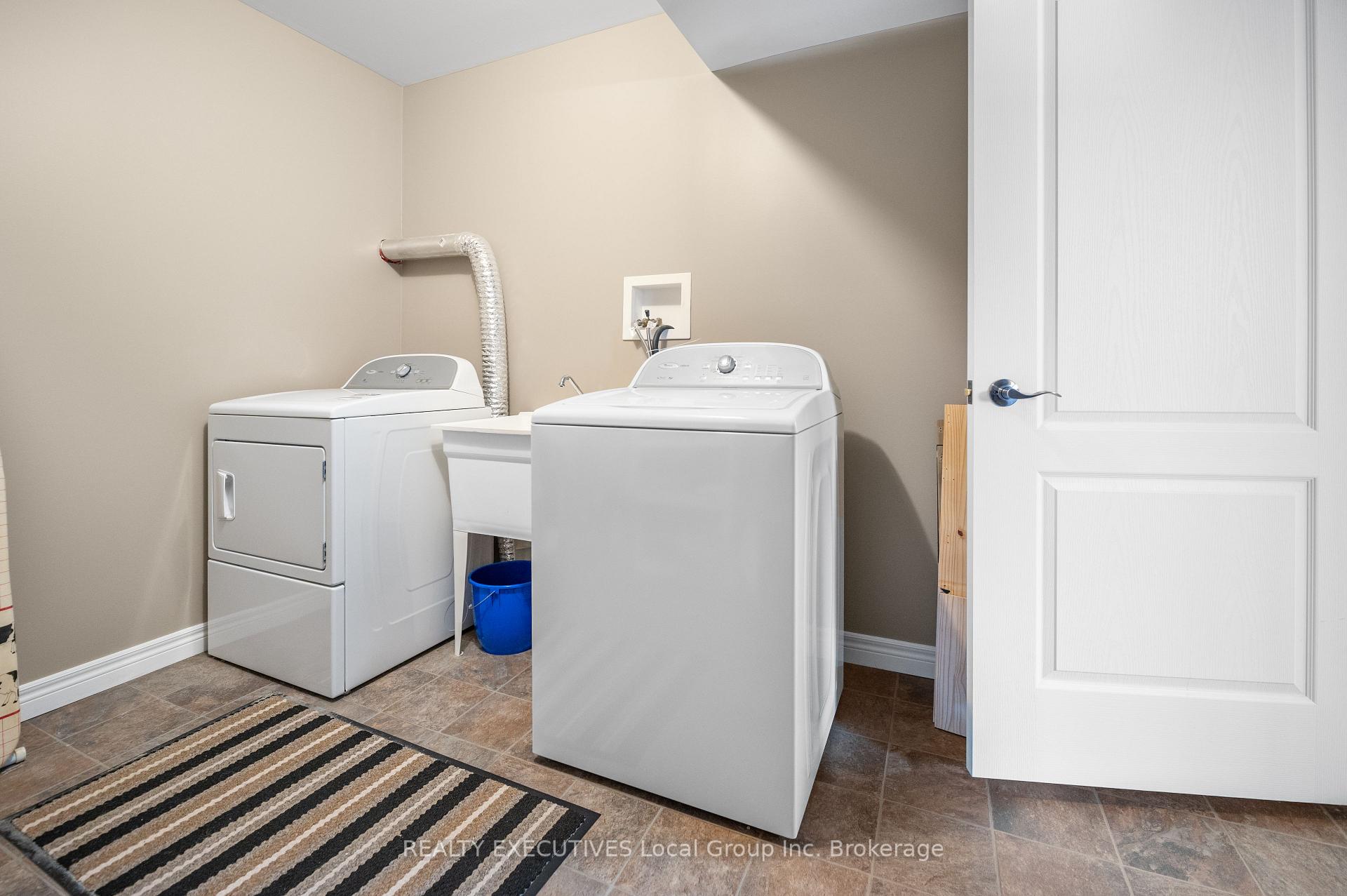 Photo 42 of 50 Park Drive, East Ferris, Corbeil — HOMEH