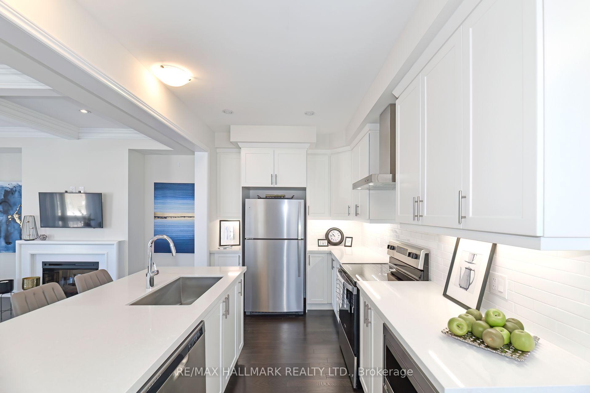 Photo 13 of 98 Dorian Drive, Whitby, Rural Whitby — HOMEH