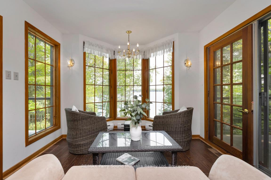 Photo 14 of 49 Bayshore Drive, Seguin — HOMEH