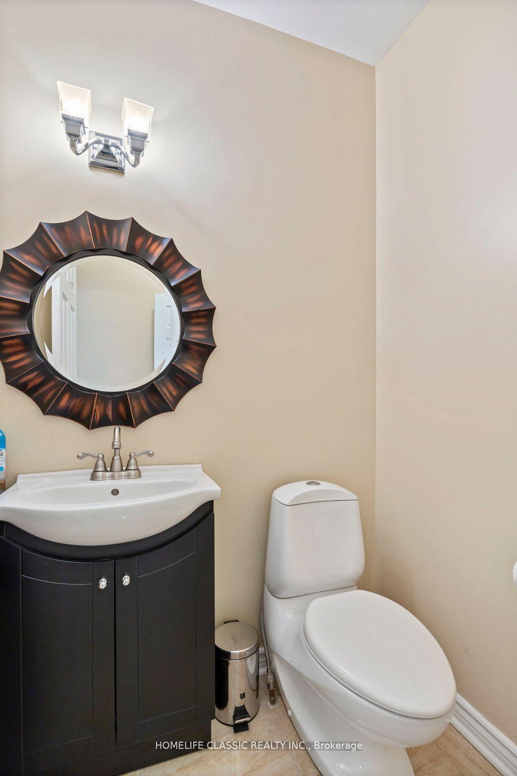 Photo 20 of 81 Pinewood Drive, Vaughan, Crestwood-Springfarm-Yorkhill — HOMEH