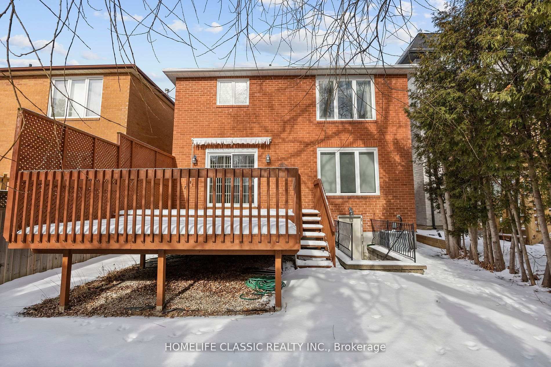 Photo 32 of 81 Pinewood Drive, Vaughan, Crestwood-Springfarm-Yorkhill — HOMEH