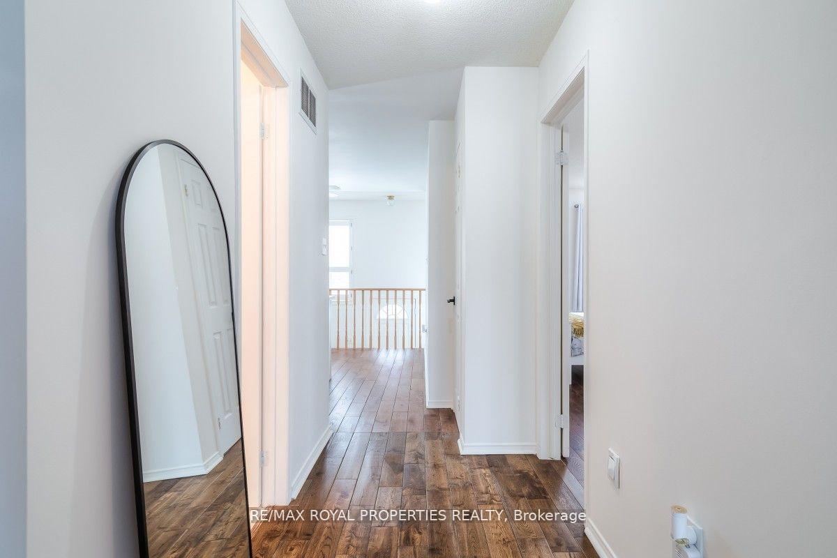 Photo 7 of 55 Abernethy Crescent, Clarington, Bowmanville — HOMEH