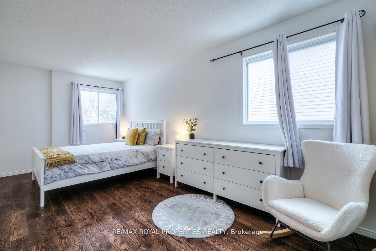 Photo 12 of 55 Abernethy Crescent, Clarington, Bowmanville — HOMEH