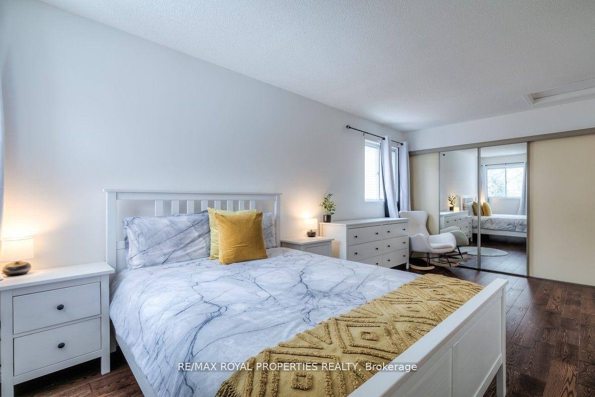 Photo 13 of 55 Abernethy Crescent, Clarington, Bowmanville — HOMEH