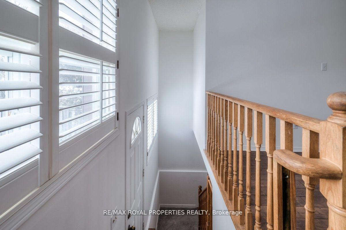 Photo 18 of 55 Abernethy Crescent, Clarington, Bowmanville — HOMEH