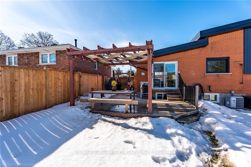 Photo 28 of 158 Laurier Avenue, Hamilton, Buchanan — HOMEH