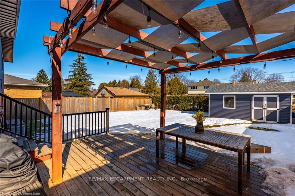 Photo 36 of 158 Laurier Avenue, Hamilton, Buchanan — HOMEH