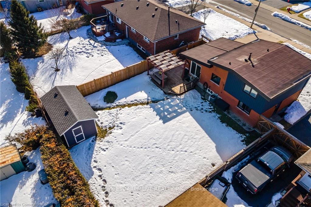Photo 33 of 158 Laurier Avenue, Hamilton, Buchanan — HOMEH
