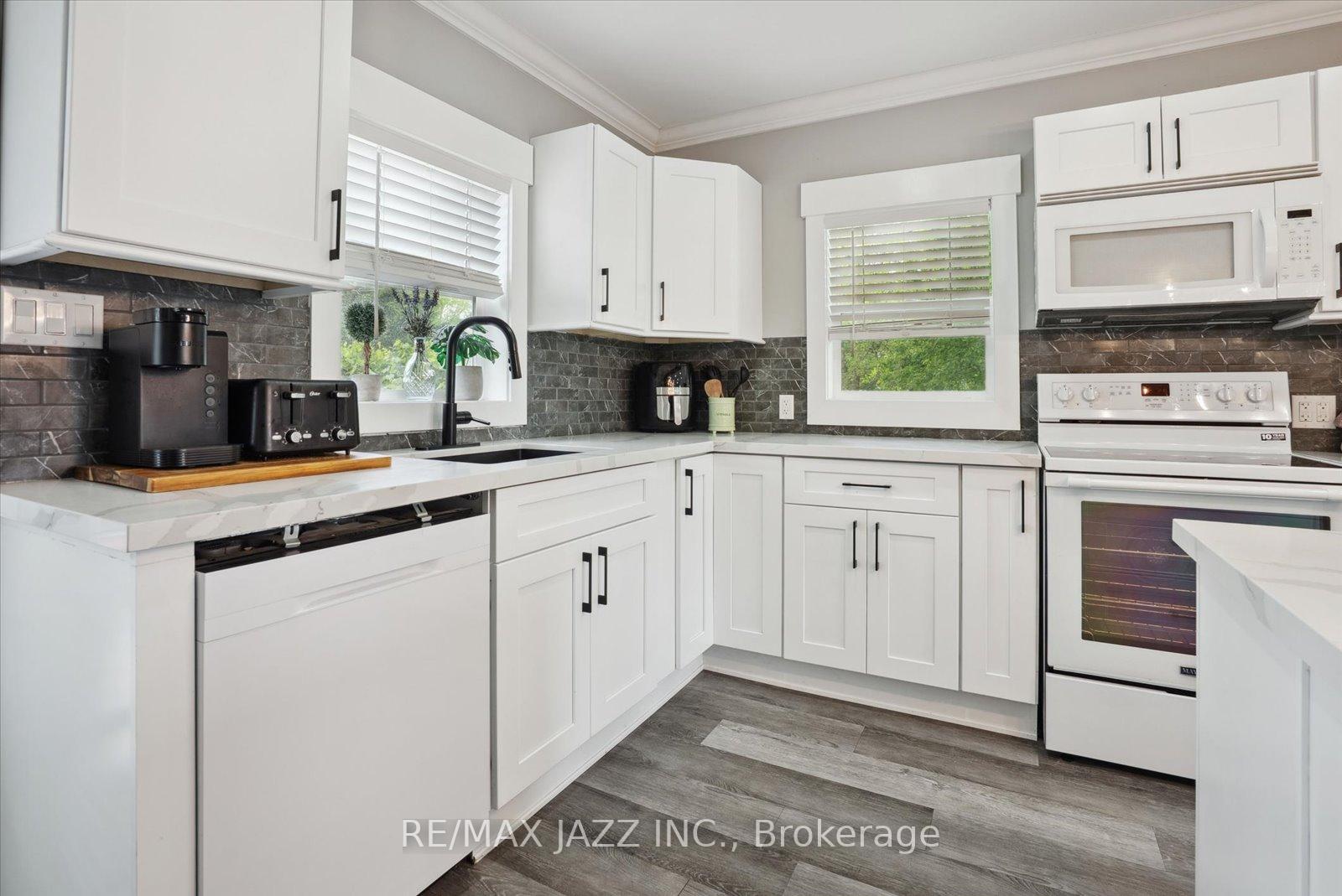 Photo 12 of 390 Front Street, Quinte West, Trenton Ward — HOMEH