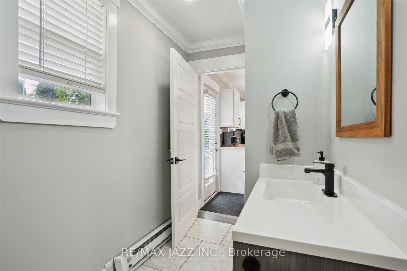 Photo 19 of 390 Front Street, Quinte West, Trenton Ward — HOMEH