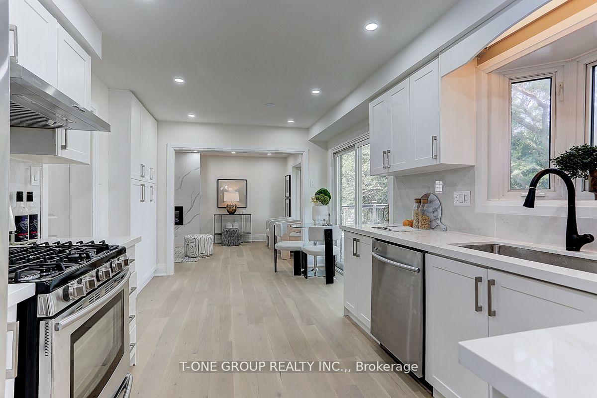Photo 19 of 86 Liebeck Crescent, Markham, Unionville — HOMEH