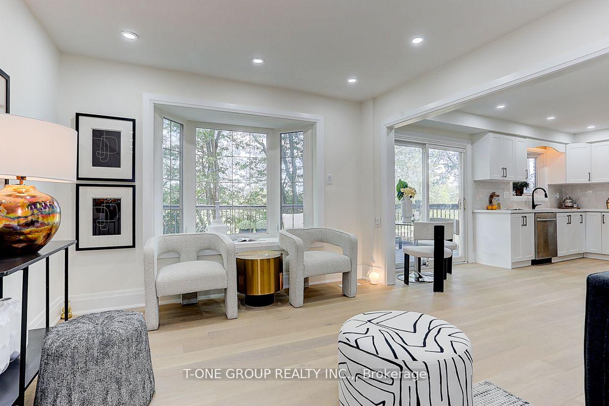 Photo 20 of 86 Liebeck Crescent, Markham, Unionville — HOMEH