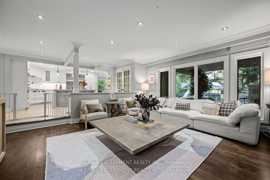 Photo 9 of 185 Central Drive, Hamilton, Ancaster — HOMEH