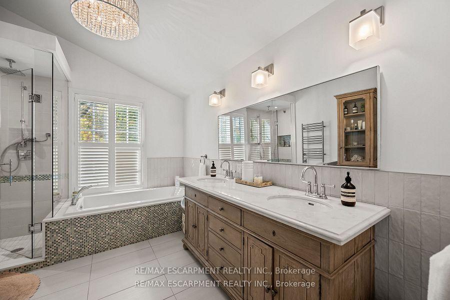 Photo 27 of 185 Central Drive, Hamilton, Ancaster — HOMEH