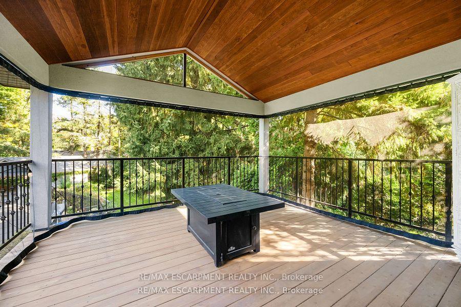 Photo 22 of 185 Central Drive, Hamilton, Ancaster — HOMEH