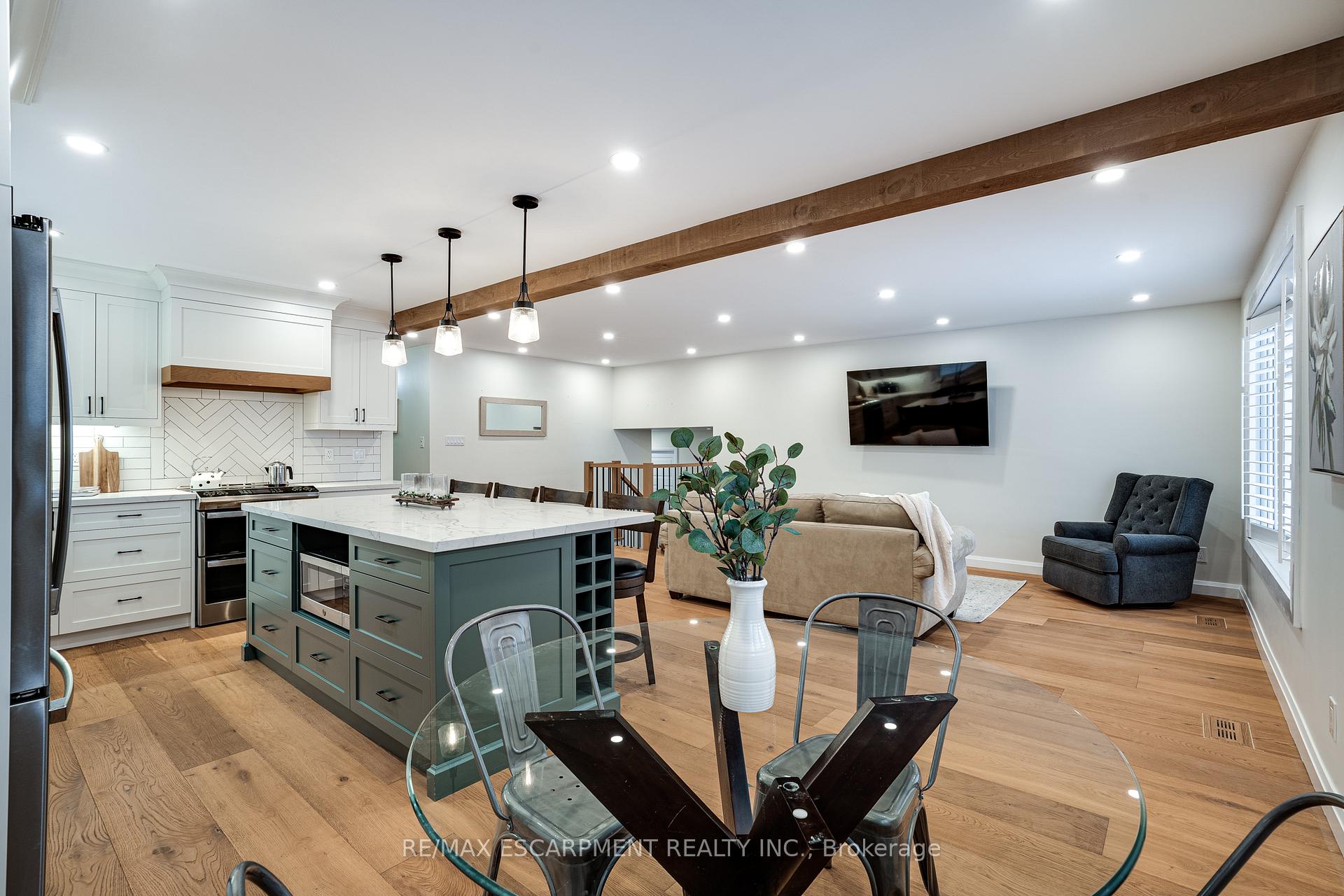 Photo 31 of 81 Clifton Downs Road, Hamilton, Gilbert — HOMEH