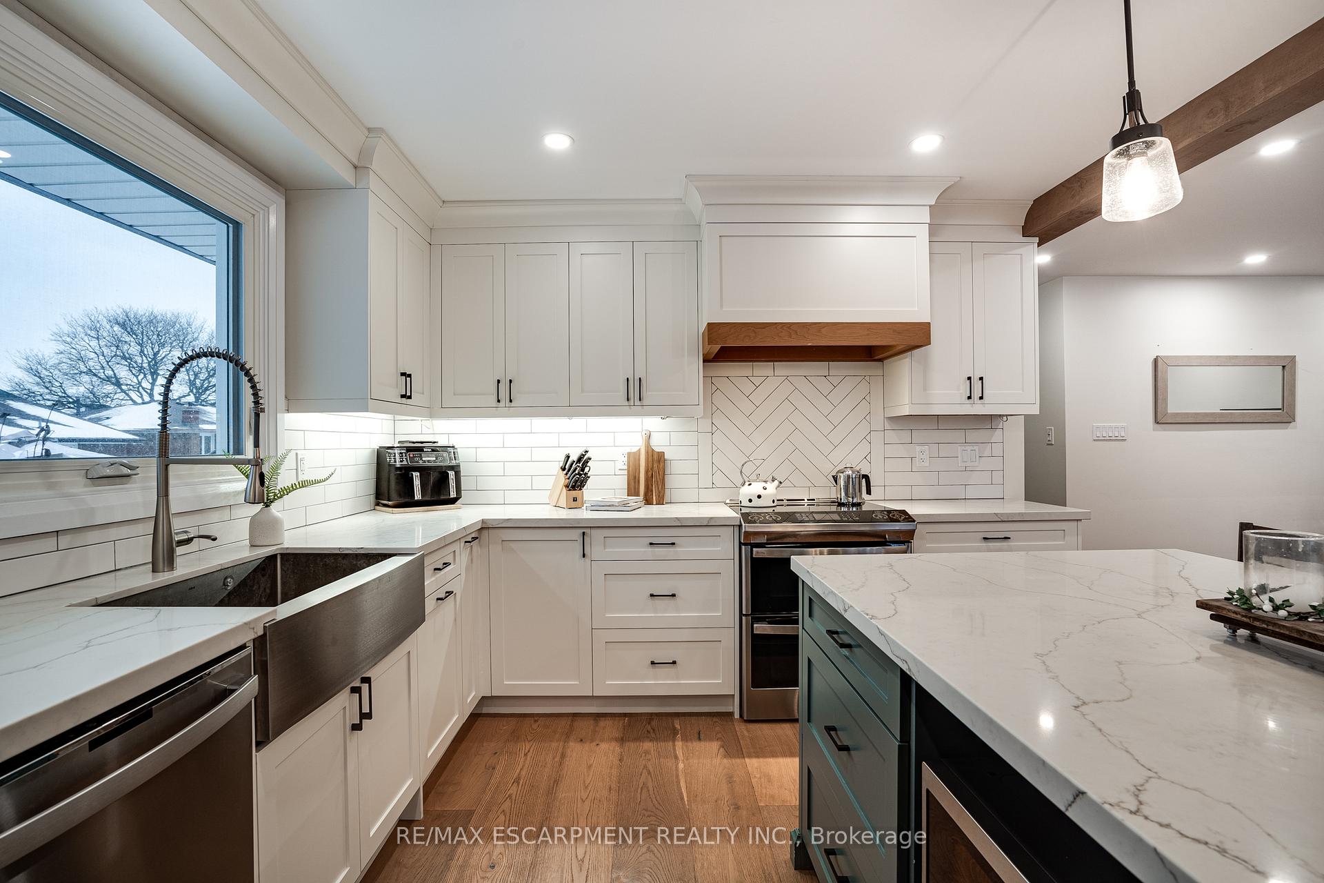 Photo 17 of 81 Clifton Downs Road, Hamilton, Gilbert — HOMEH
