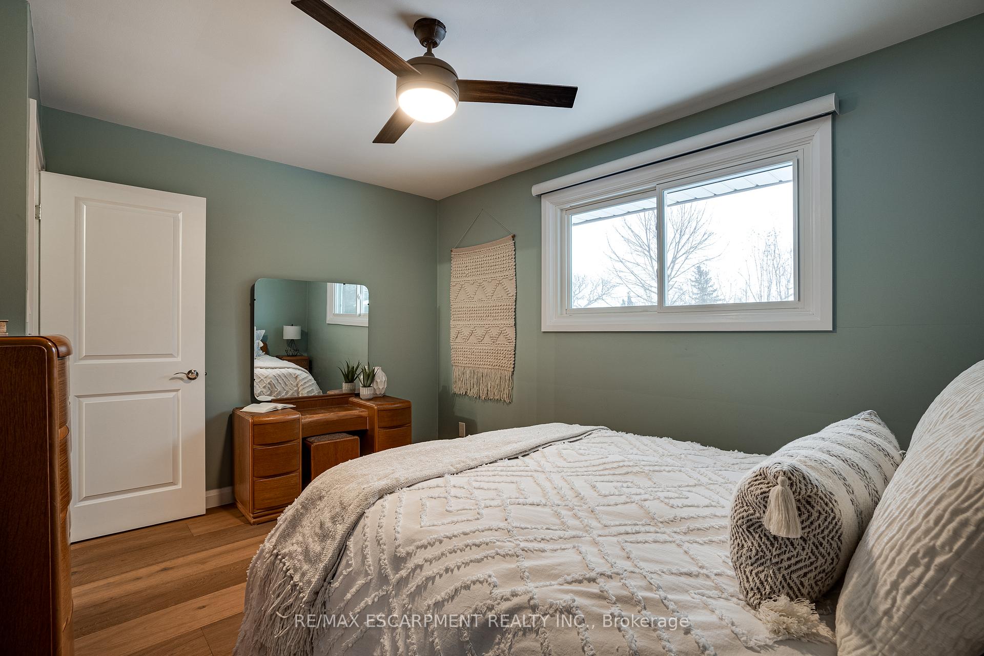 Photo 15 of 81 Clifton Downs Road, Hamilton, Gilbert — HOMEH