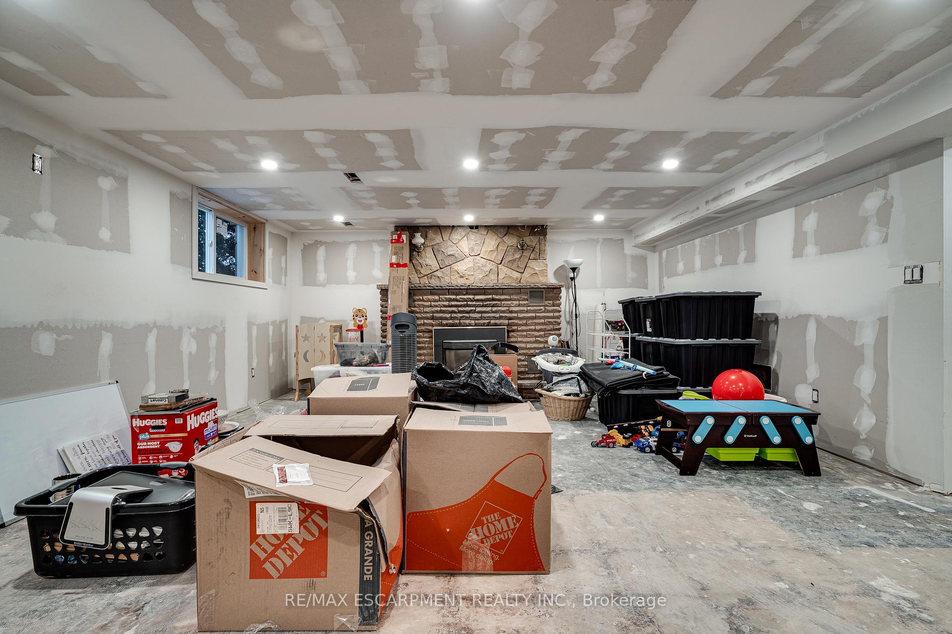 Photo 27 of 81 Clifton Downs Road, Hamilton, Gilbert — HOMEH