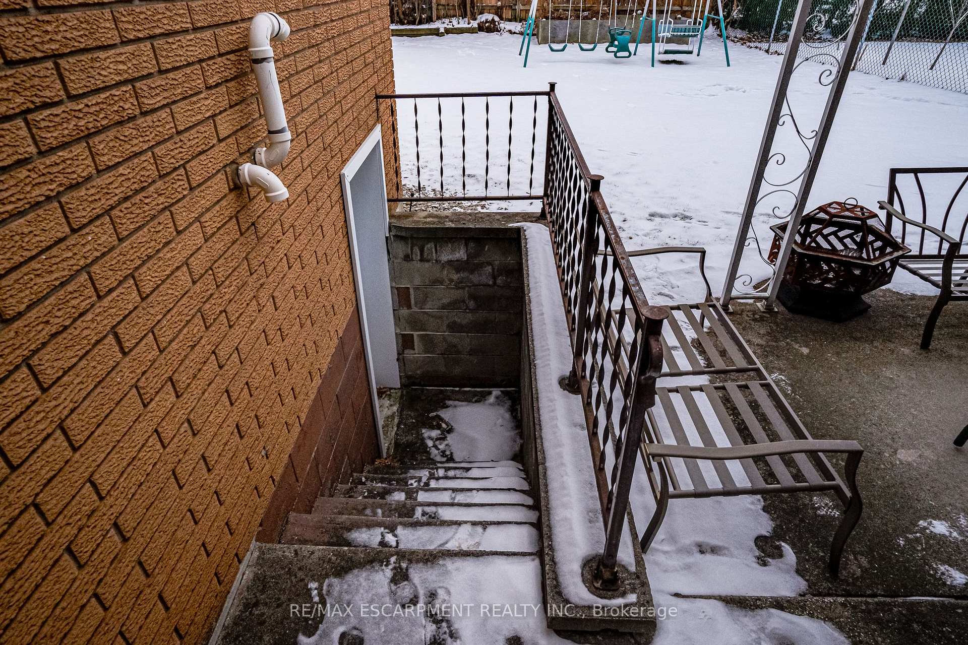 Photo 40 of 81 Clifton Downs Road, Hamilton, Gilbert — HOMEH