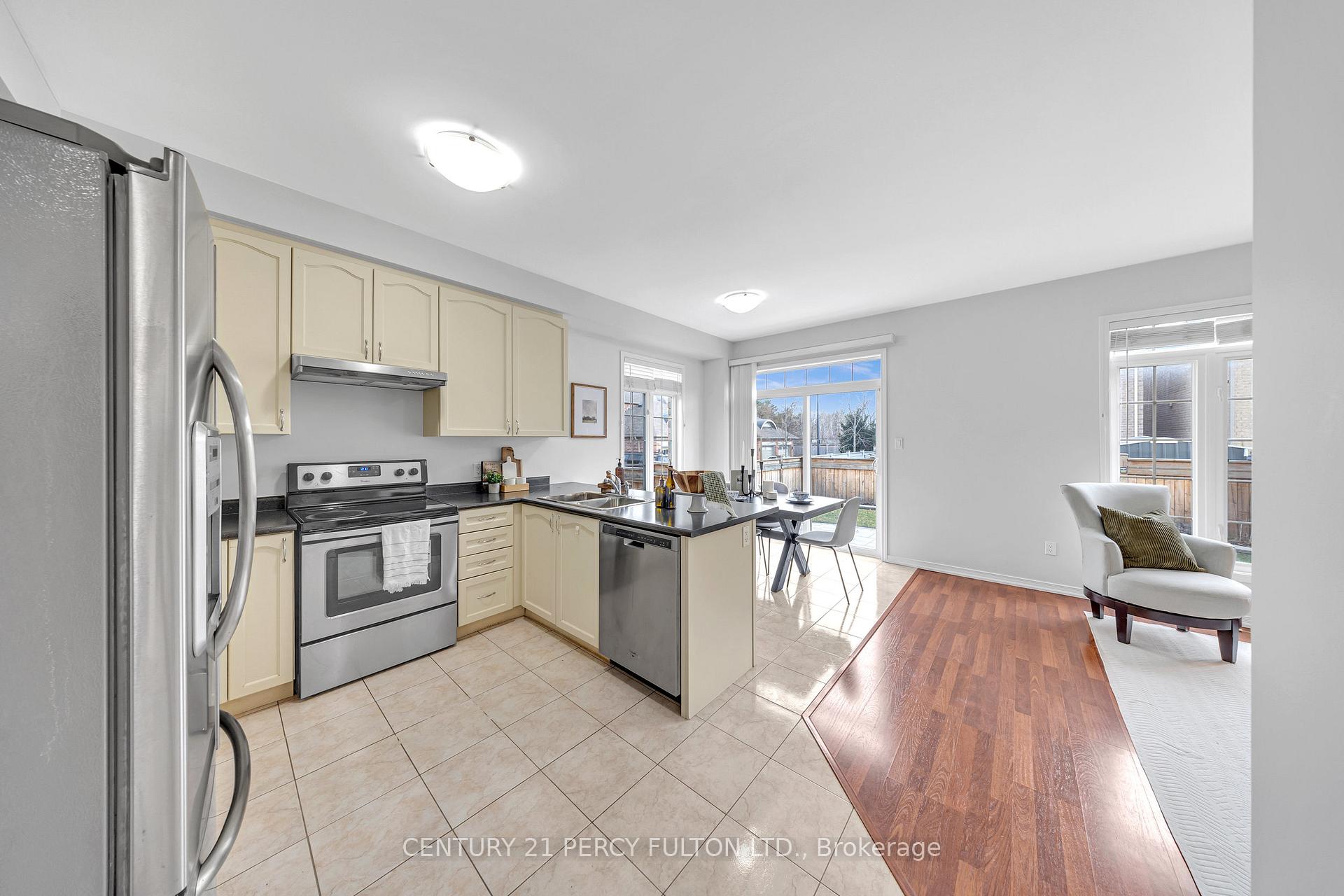 Photo 9 of 1535 Elmsley Drive, Pickering, Duffin Heights — HOMEH