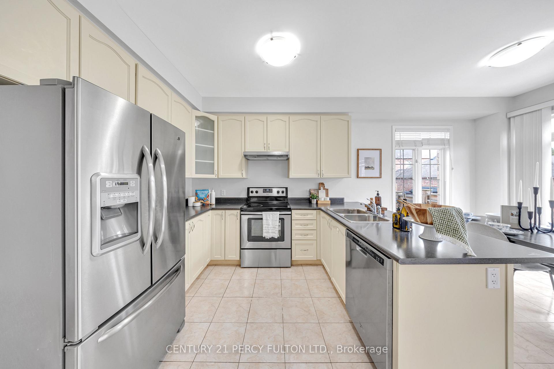 Photo 38 of 1535 Elmsley Drive, Pickering, Duffin Heights — HOMEH