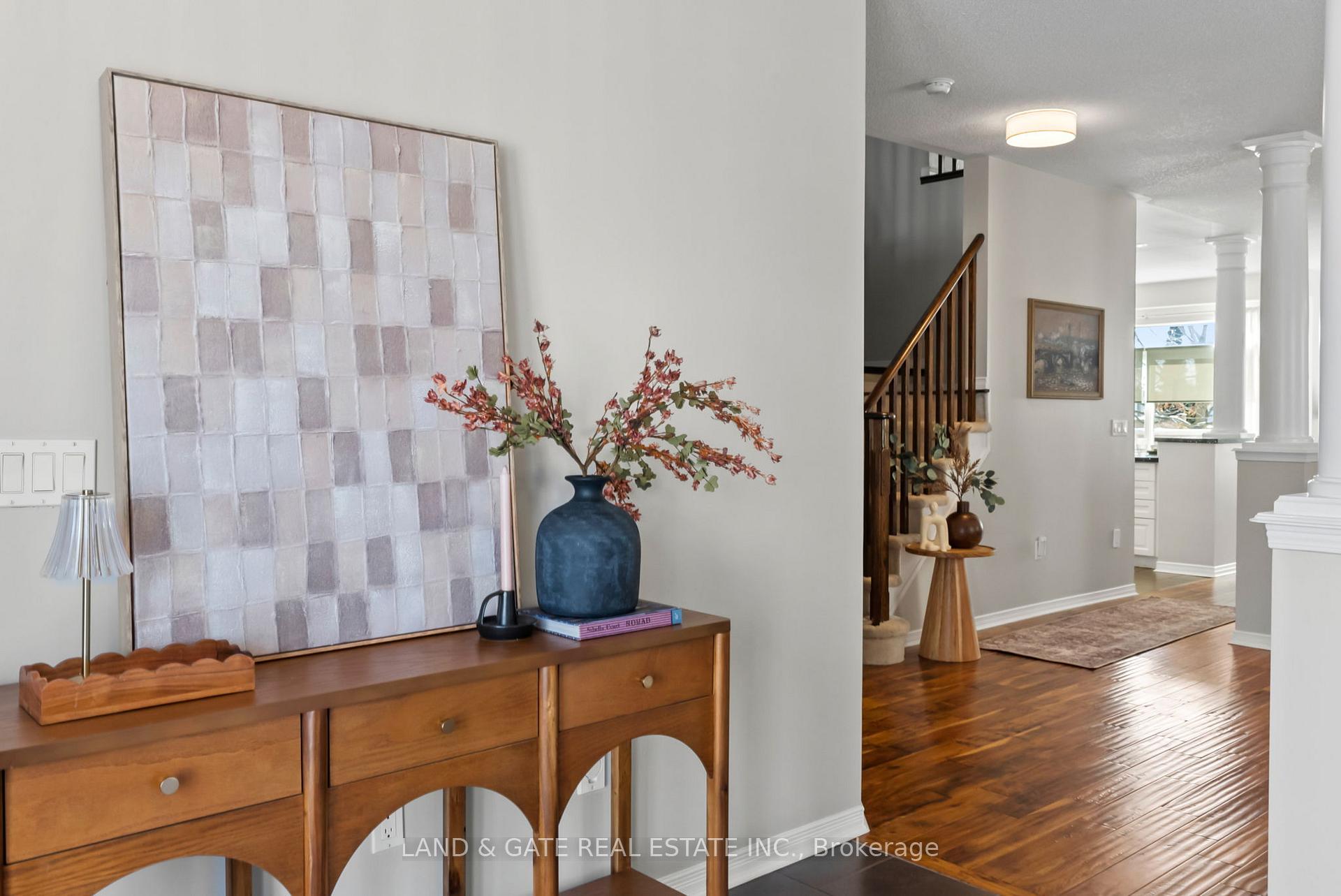 Photo 4 of 195 Honeyman Drive, Clarington, Bowmanville — HOMEH