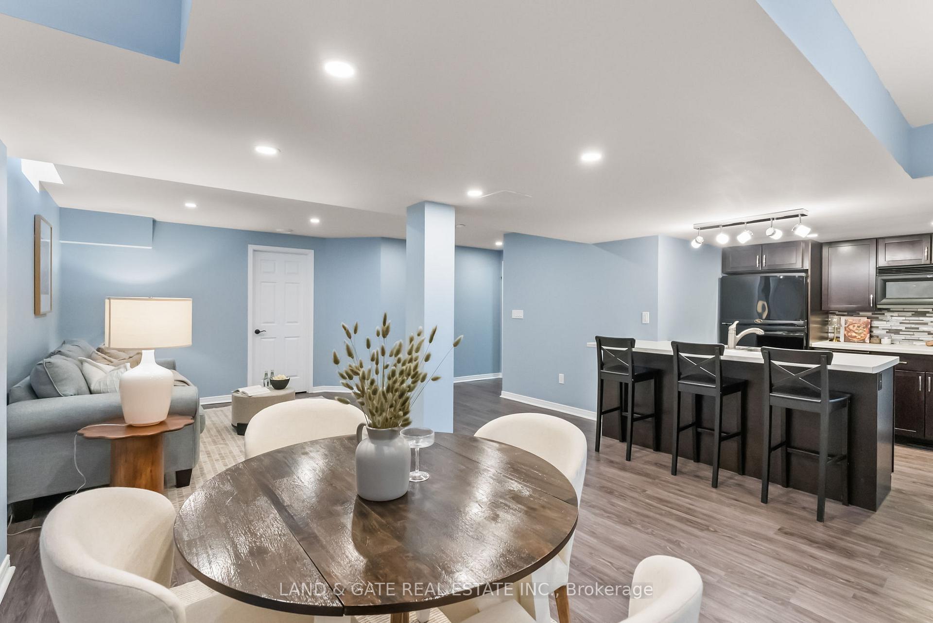 Photo 36 of 195 Honeyman Drive, Clarington, Bowmanville — HOMEH