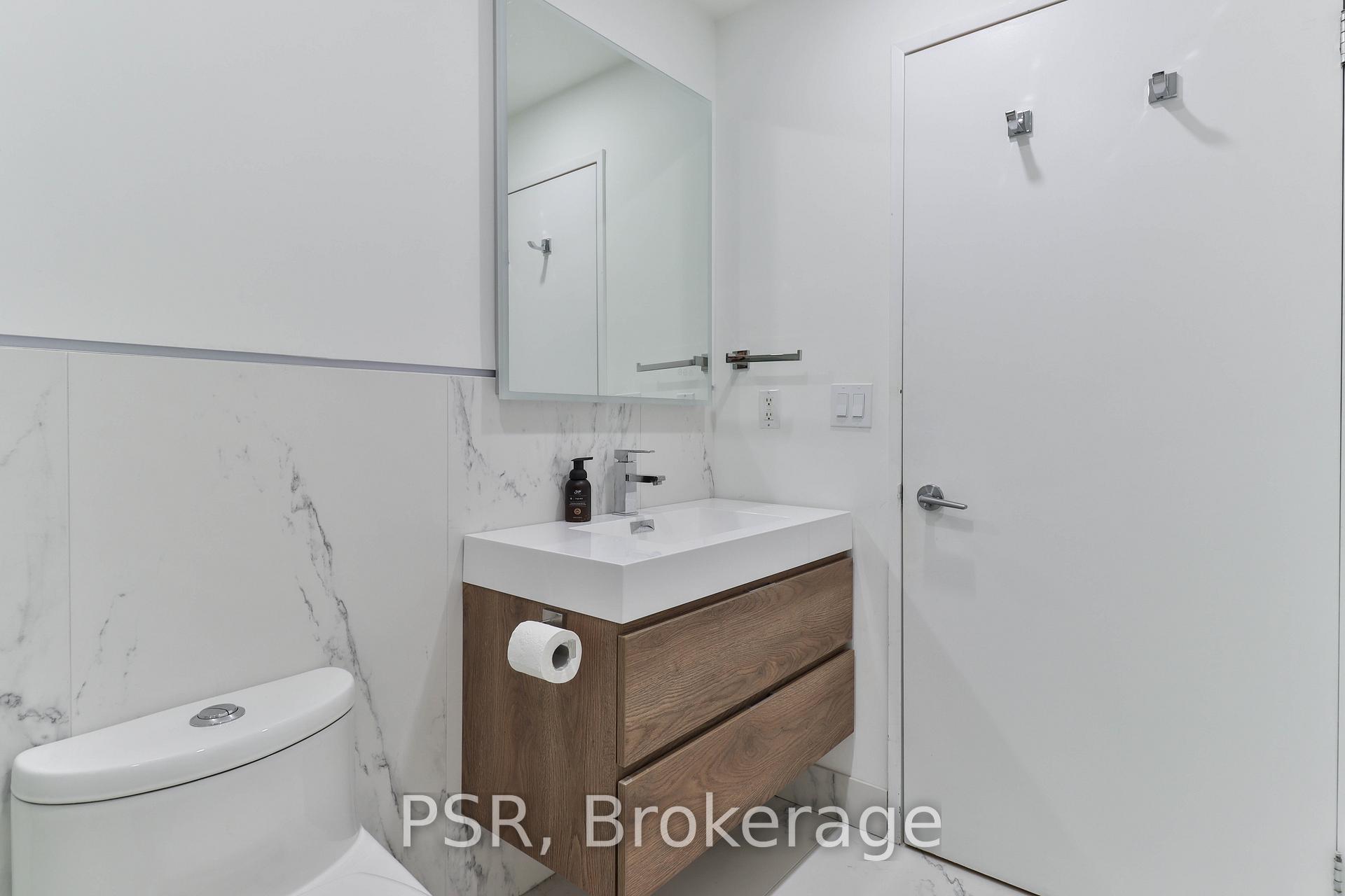 Photo 4 of Unit 714, 333 Adelaide Street E, Toronto, Moss Park — HOMEH