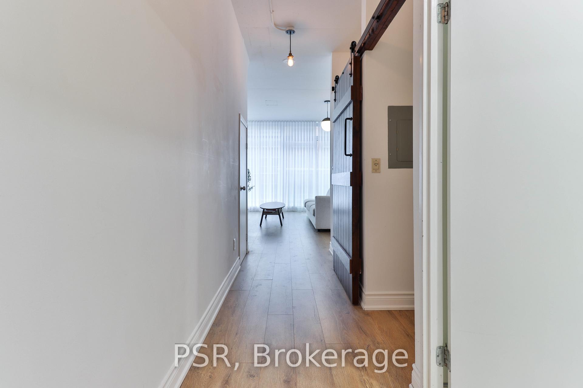 Photo 3 of Unit 714, 333 Adelaide Street E, Toronto, Moss Park — HOMEH