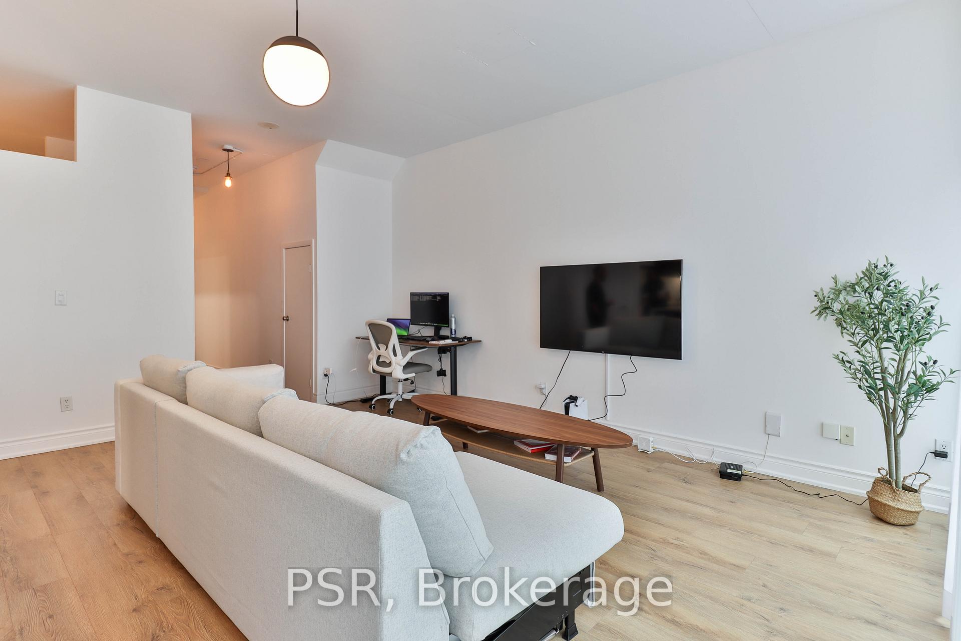 Photo 9 of Unit 714, 333 Adelaide Street E, Toronto, Moss Park — HOMEH