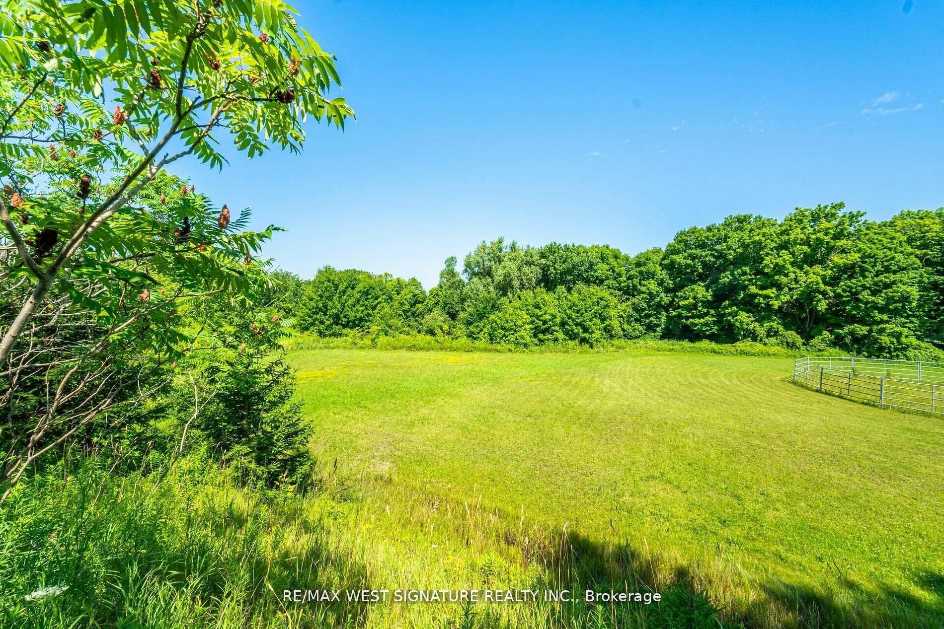Photo 10 of 15670 Keele Street, King, Rural King — HOMEH