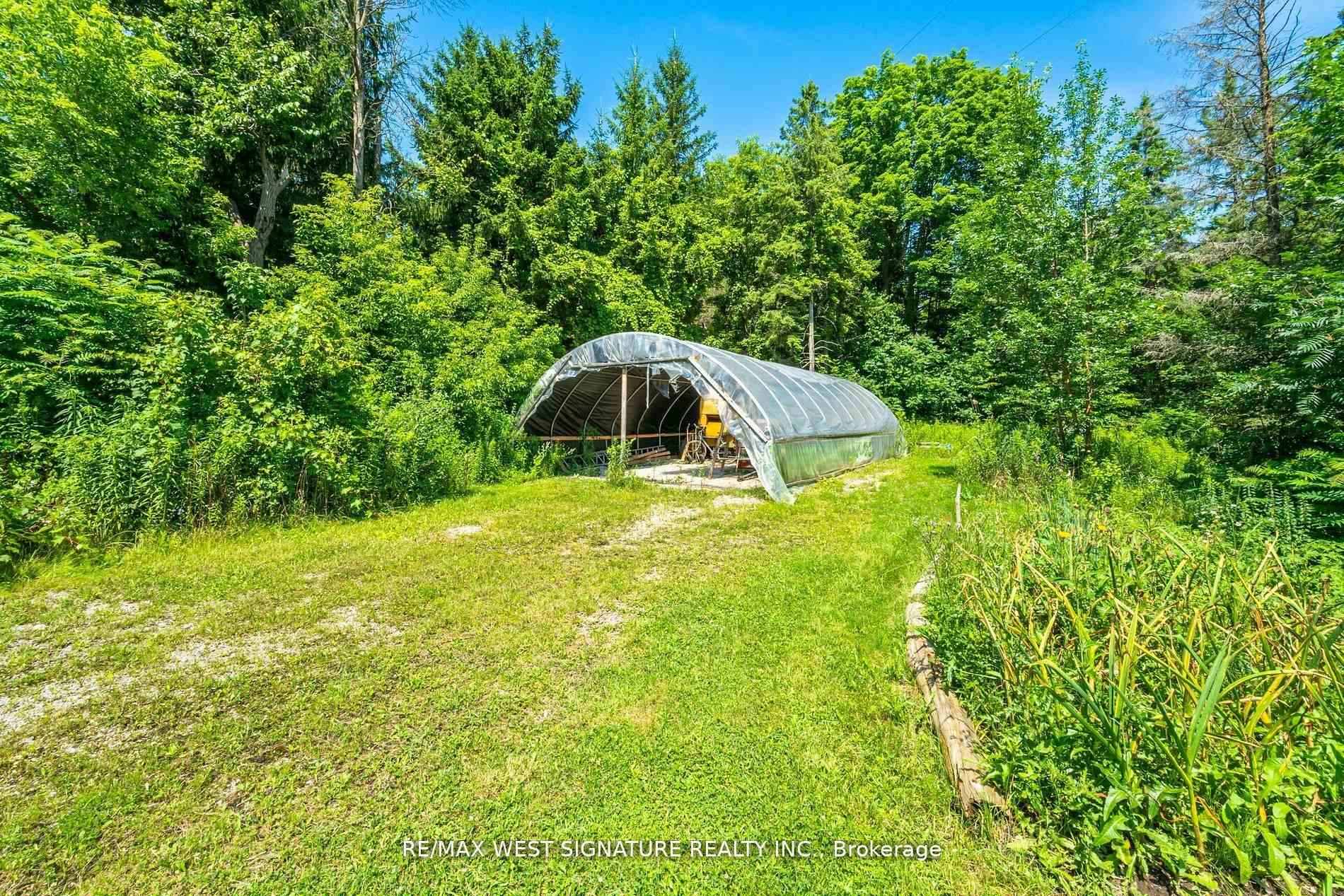Photo 14 of 15670 Keele Street, King, Rural King — HOMEH