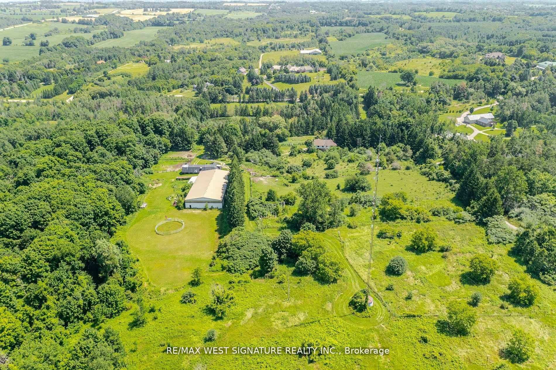 Photo 17 of 15670 Keele Street, King, Rural King — HOMEH