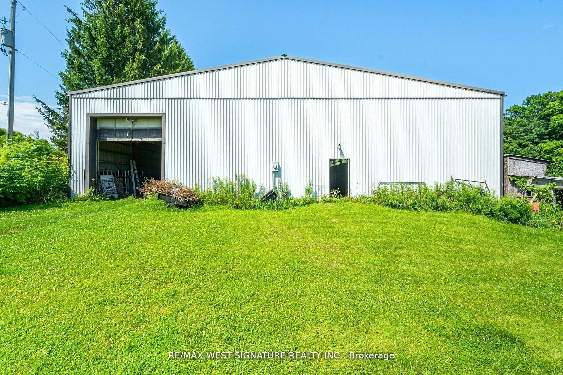 Photo 24 of 15670 Keele Street, King, Rural King — HOMEH