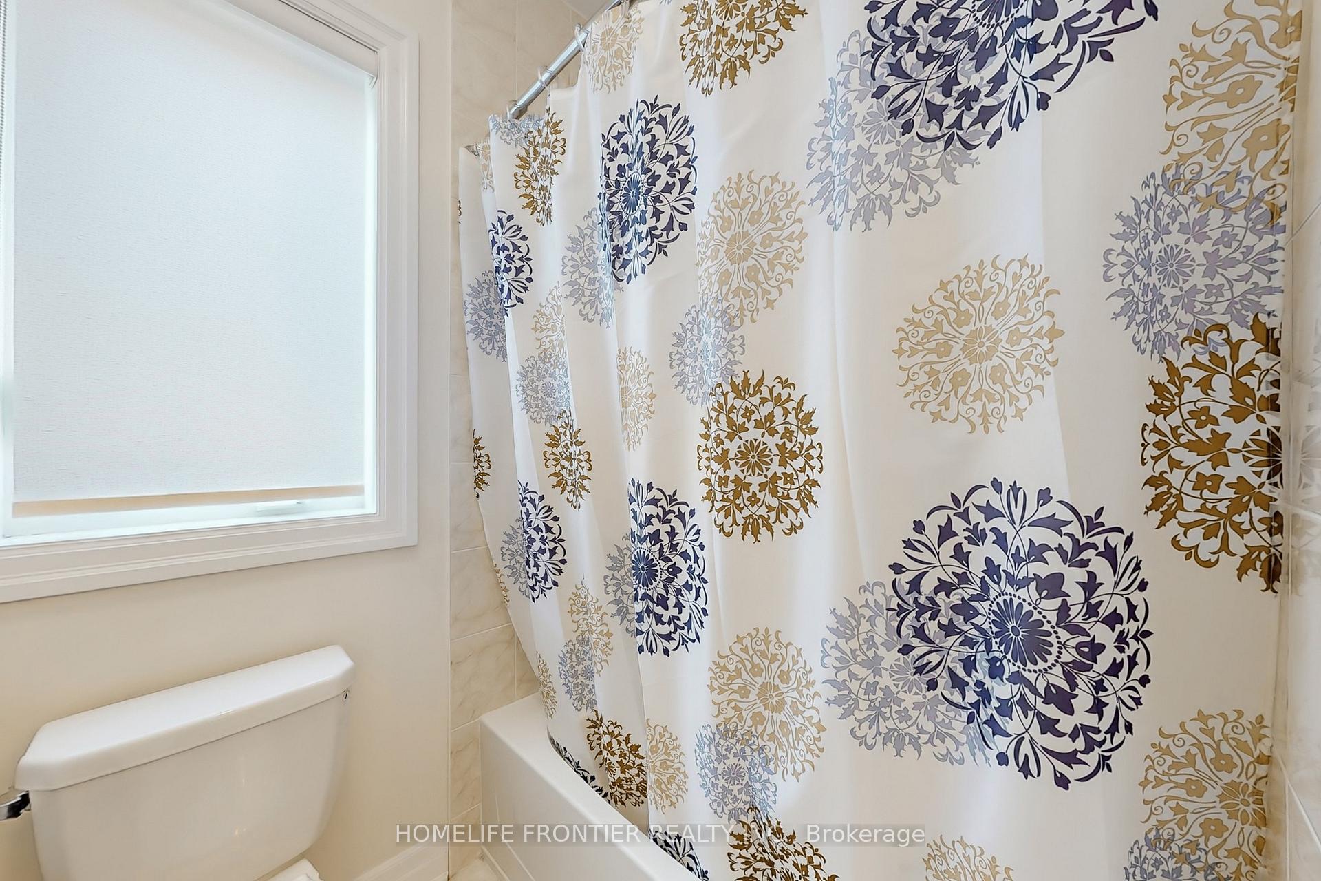 Photo 22 of 1452 Farrow Crescent, Innisfil, Alcona — HOMEH