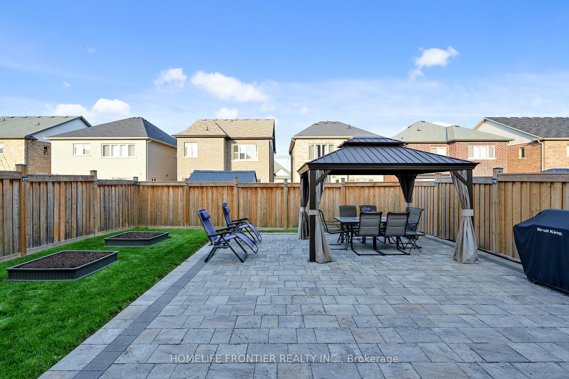 Photo 38 of 1452 Farrow Crescent, Innisfil, Alcona — HOMEH