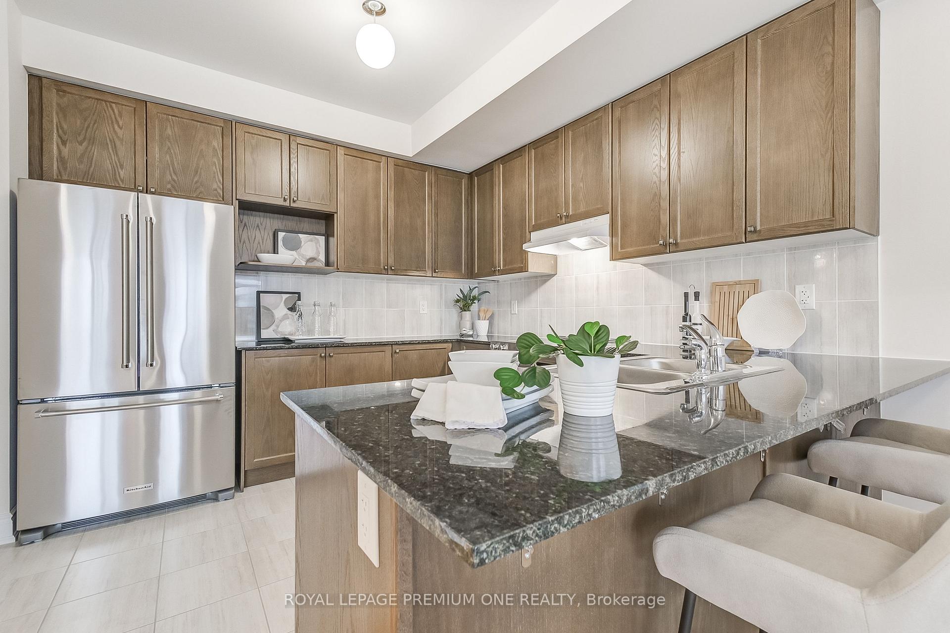 Photo 18 of 128 Thule Street, Vaughan, Vellore Village — HOMEH