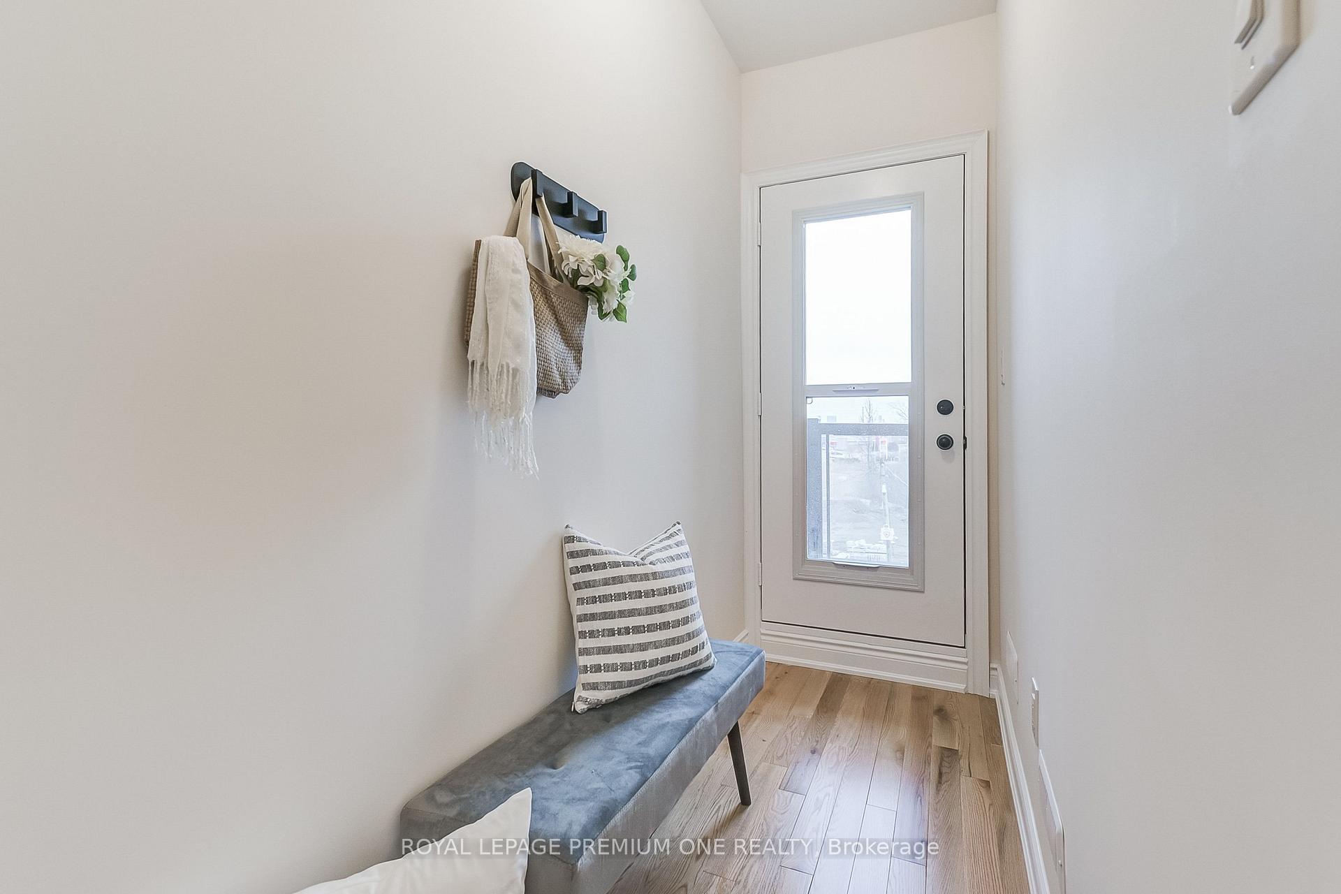 Photo 25 of 128 Thule Street, Vaughan, Vellore Village — HOMEH