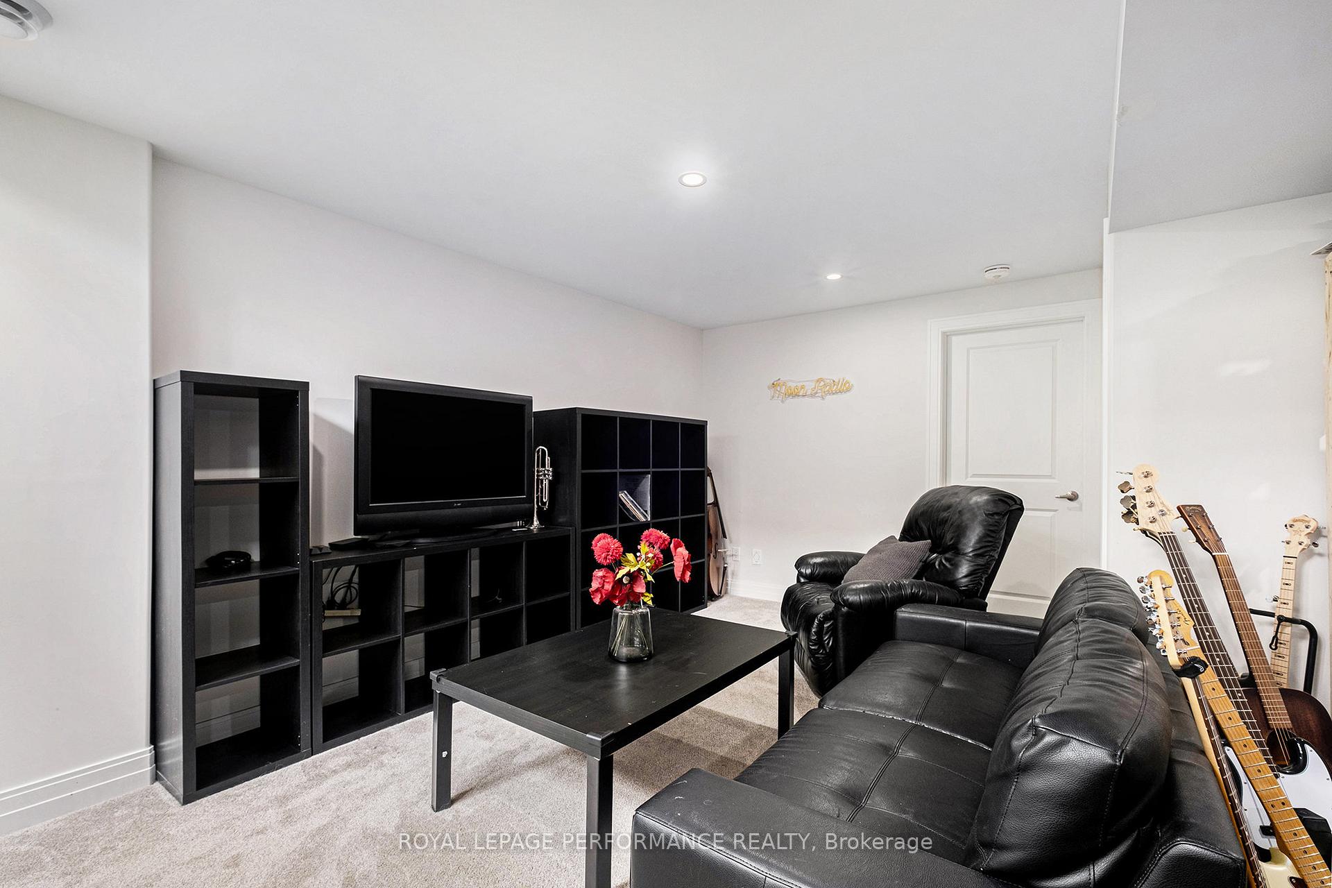 Photo 22 of 327 Proud Walk Street, Ottawa, Stittsville (South) — HOMEH