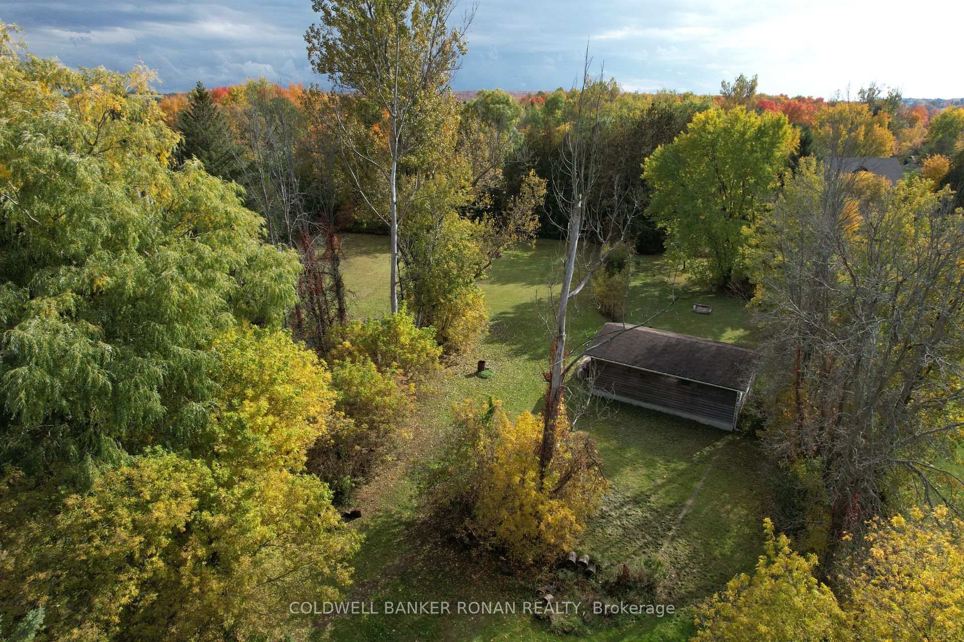 Photo 3 of 4845 Lloydtown Aurora Road, King, Pottageville — HOMEH