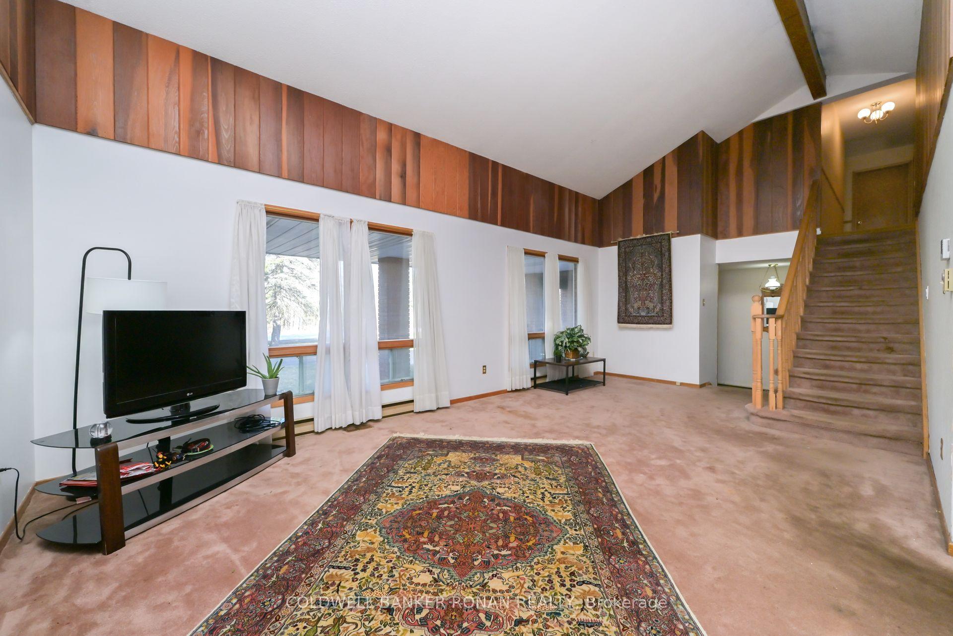 Photo 7 of 4845 Lloydtown Aurora Road, King, Pottageville — HOMEH