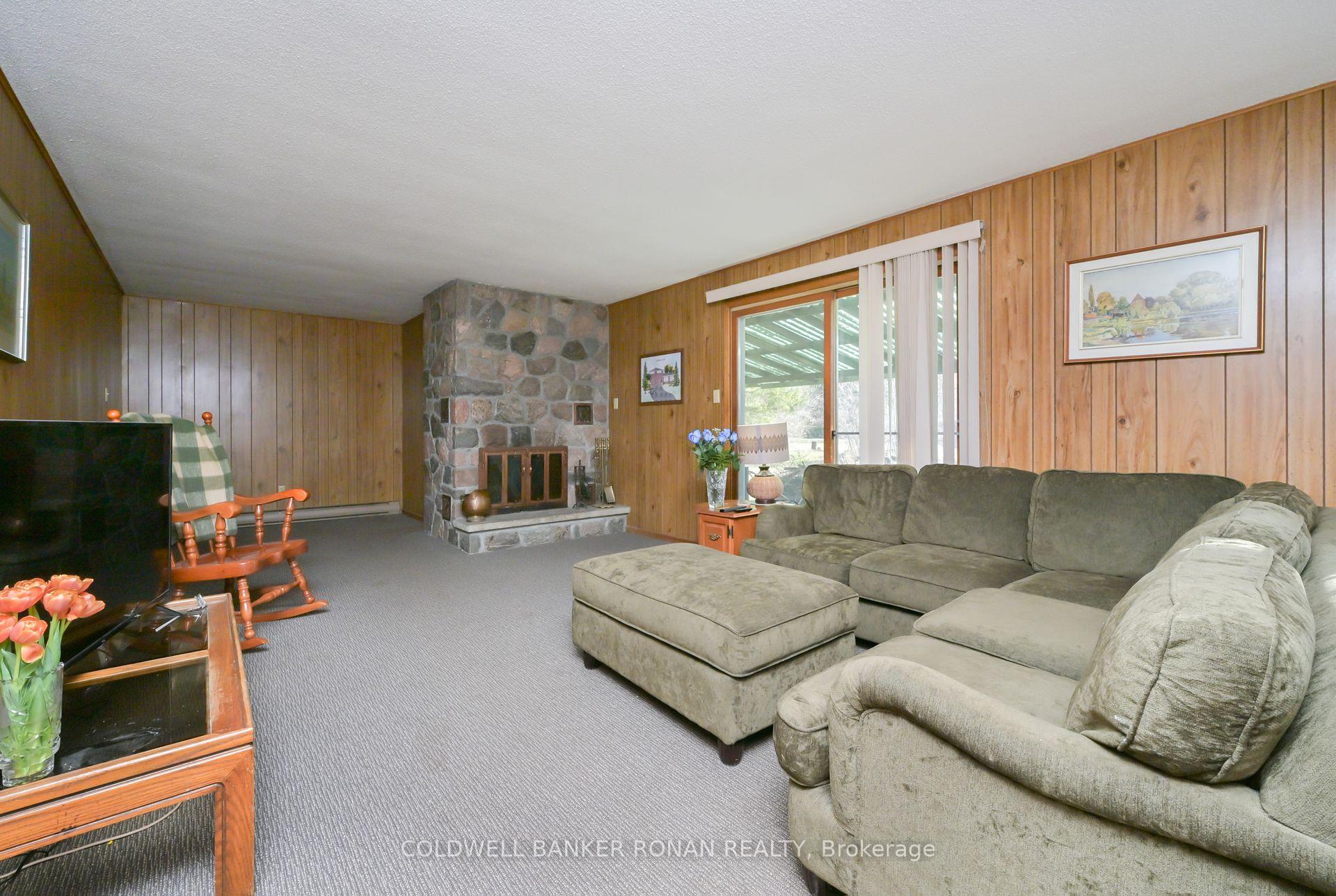 Photo 8 of 4845 Lloydtown Aurora Road, King, Pottageville — HOMEH