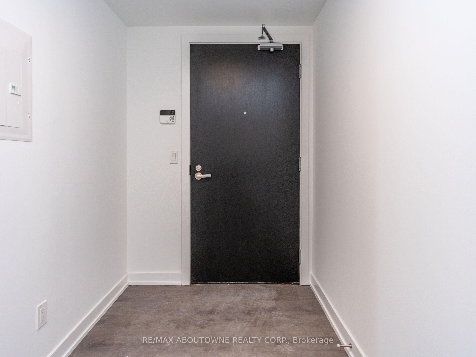 Photo 3 of Unit 3001, 501 Yonge Street, Toronto, Church-Yonge Corridor — HOMEH
