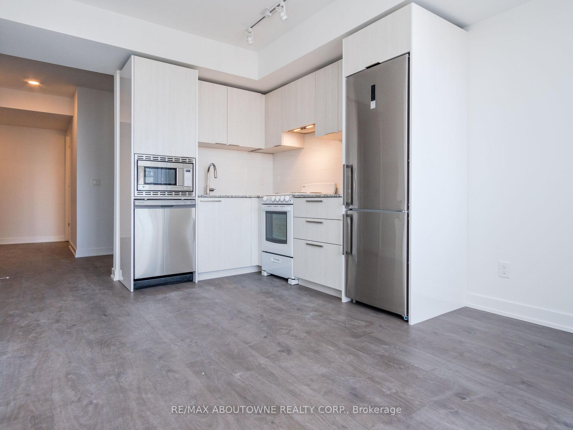 Photo 6 of Unit 3001, 501 Yonge Street, Toronto, Church-Yonge Corridor — HOMEH