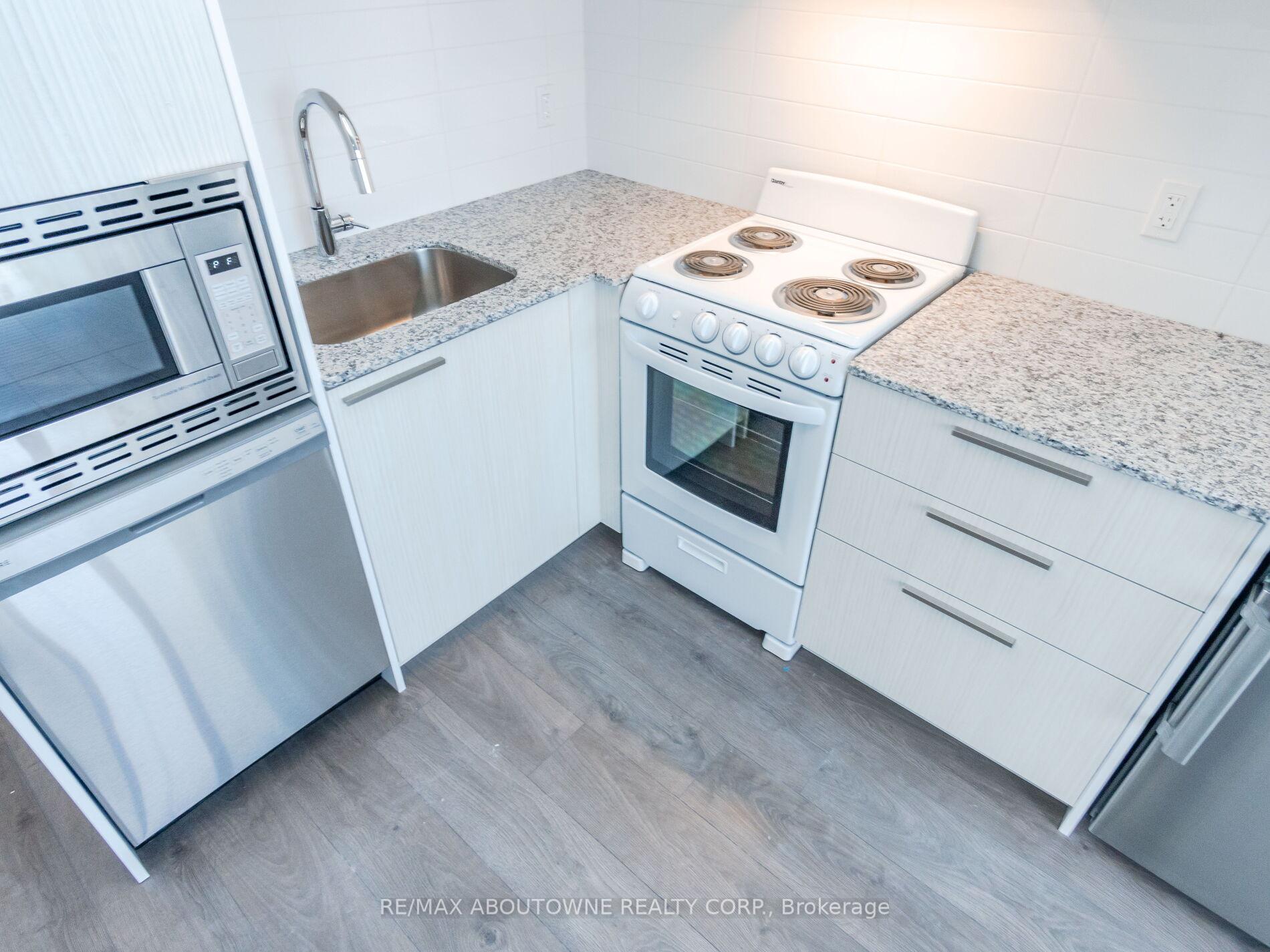 Photo 11 of Unit 3001, 501 Yonge Street, Toronto, Church-Yonge Corridor — HOMEH