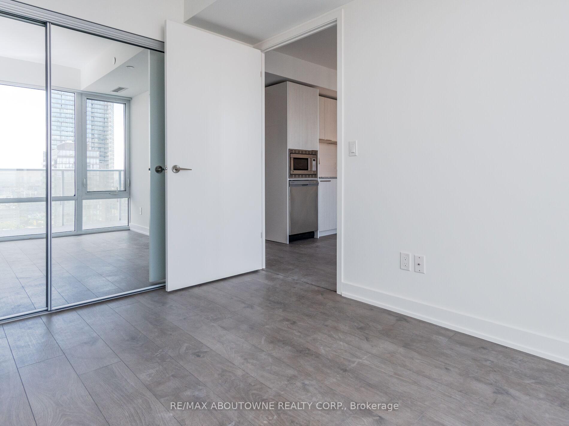 Photo 14 of Unit 3001, 501 Yonge Street, Toronto, Church-Yonge Corridor — HOMEH