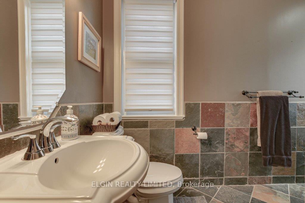 Photo 13 of 285 Ross Street, St. Thomas — HOMEH